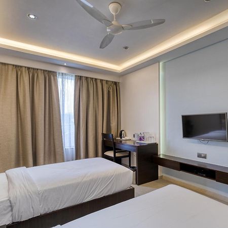 Hotel Grand Visava Lonavala Extérieur photo