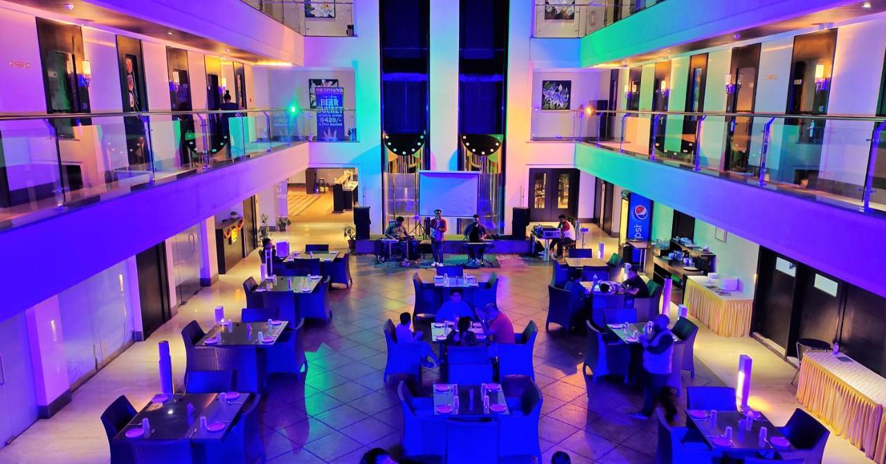 Hotel Grand Visava Lonavala Extérieur photo
