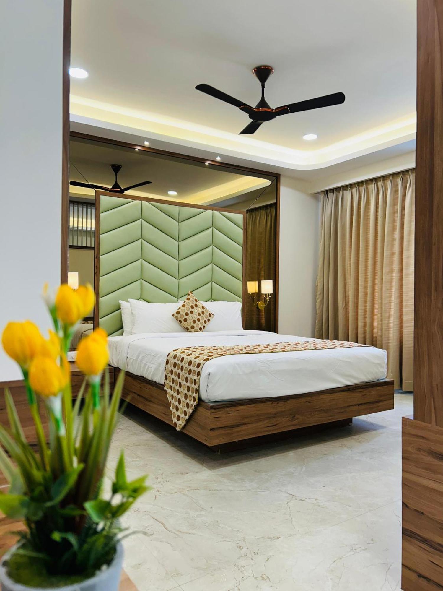 Hotel Grand Visava Lonavala Extérieur photo