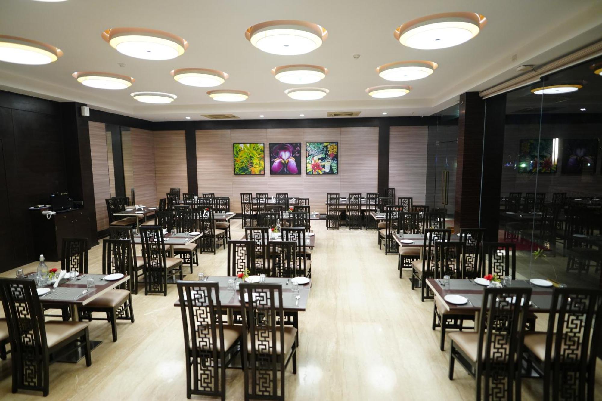 Hotel Grand Visava Lonavala Extérieur photo