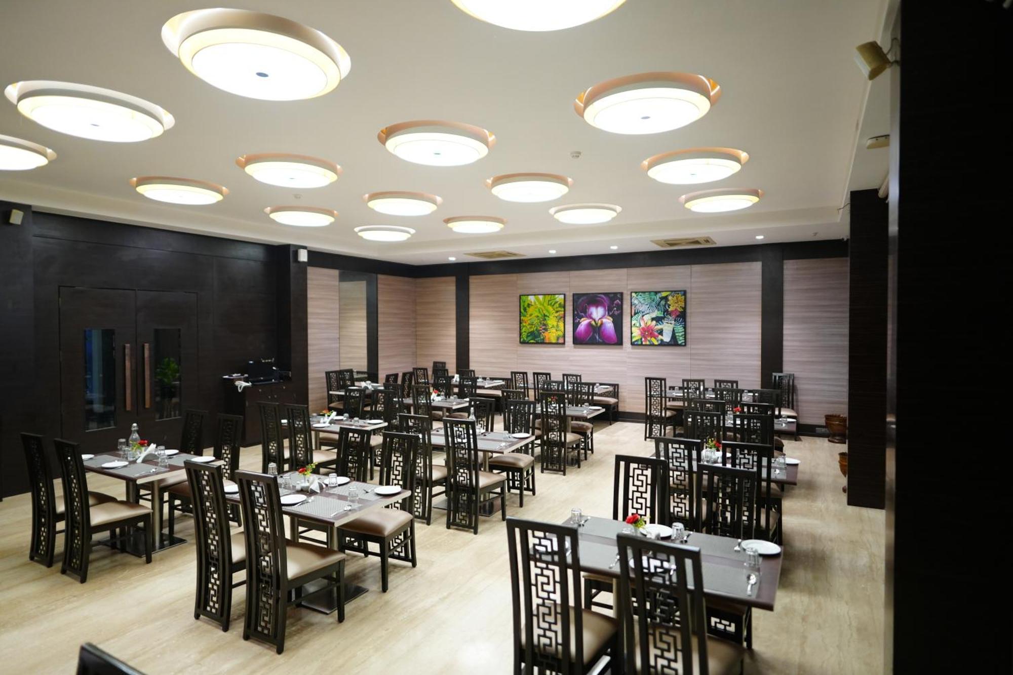 Hotel Grand Visava Lonavala Extérieur photo