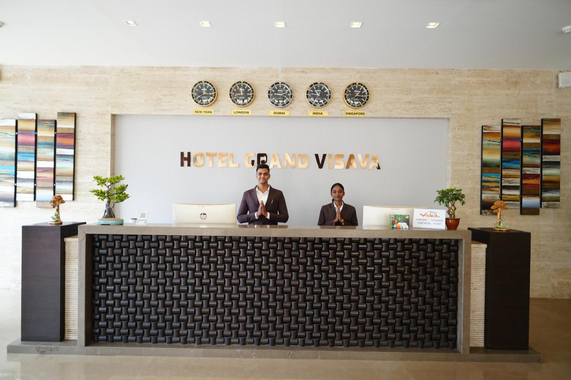 Hotel Grand Visava Lonavala Extérieur photo