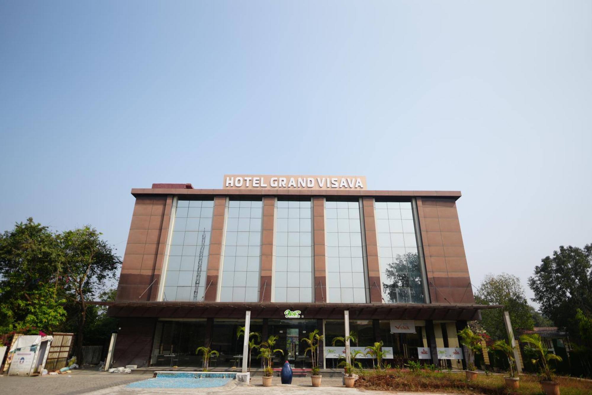 Hotel Grand Visava Lonavala Extérieur photo