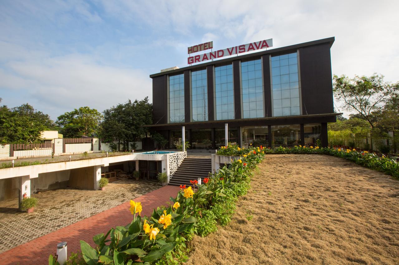 Hotel Grand Visava Lonavala Extérieur photo
