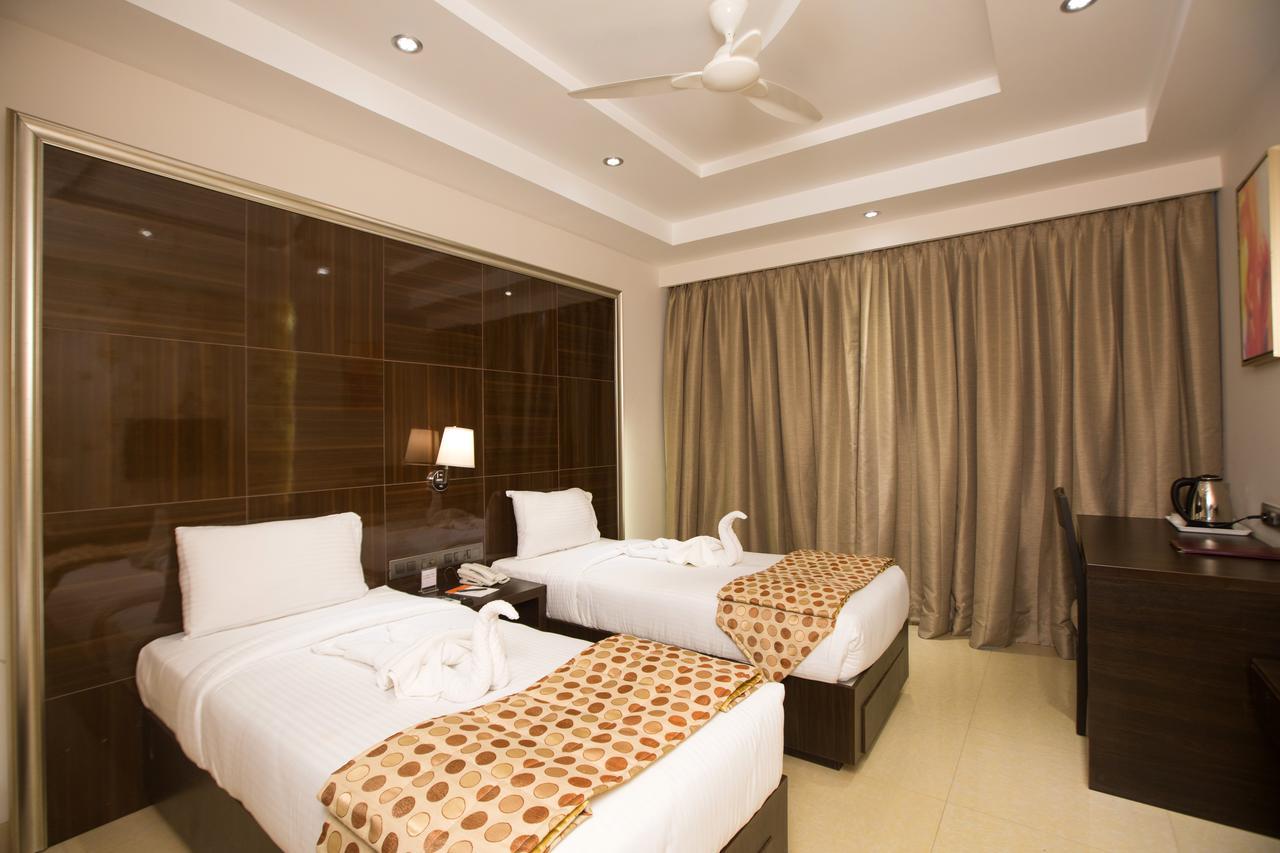 Hotel Grand Visava Lonavala Extérieur photo